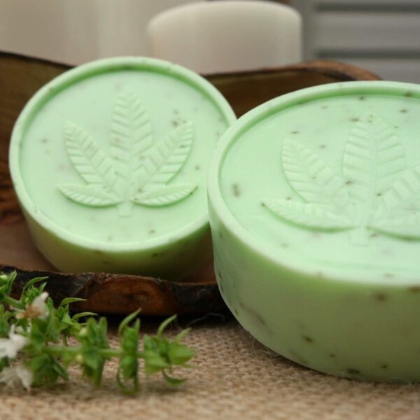 PJ BOLD Marijuana Leaf Silicone Soap Mold Tray, 2 Pack, 12 Cavities - Image 4