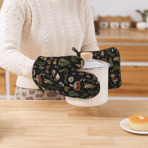 Mushroom Oven Mitts Pot Holders Set Silicone Vintage Magic Leaf Kitchen Gloves Potholders Heat Resistant for Chef Baking Cooking Grilling BBQ 4 Pack Mitt - Image 7