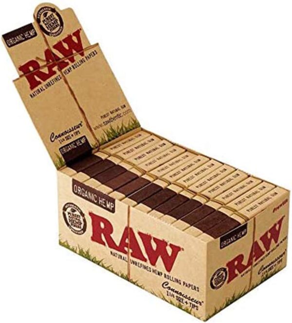 RAW Organic Connoisseur, Rolling Paper with Tips Full, Brown, 1 Count (Pack of 1)