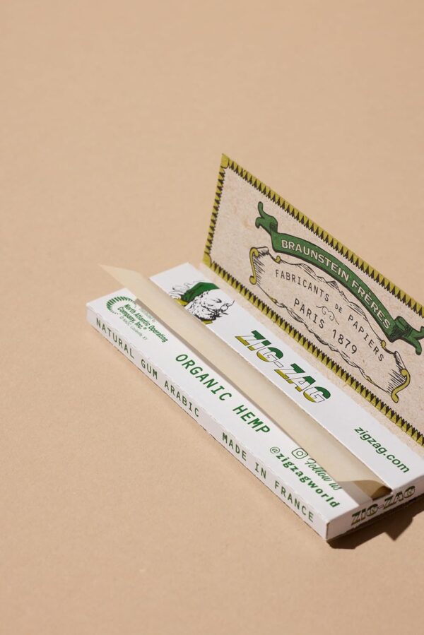 ZIG-ZAG Hemp Rolling Papers 1¼ - Limited Edition Vintage (24 Booklets) - 32 Sheets Each - Image 4