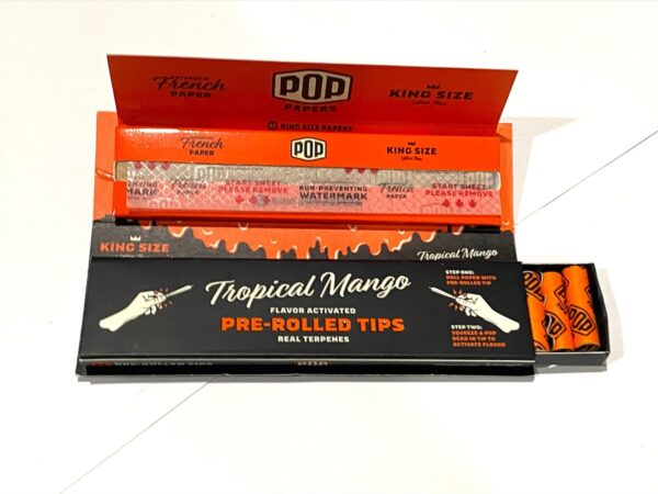 POP King Size Cigarette Rolling paper with Pre-rolle-tips, Mix Flavor (super sweet, banana cream, tropical mango, strawberry), with DeLaCruzV tube. - Image 3
