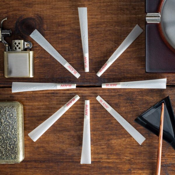 RAW Cones Organic 1-1/4 Size: 150 Pack – Patented Slow Burning Pre Rolled Rolling Papers with Tips, Organic Raw Paper, 84mm - Image 4